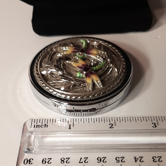 SALE! Brighton Vintage Silver/Multicolor Dragonfly Compact - Picture 14 of 15